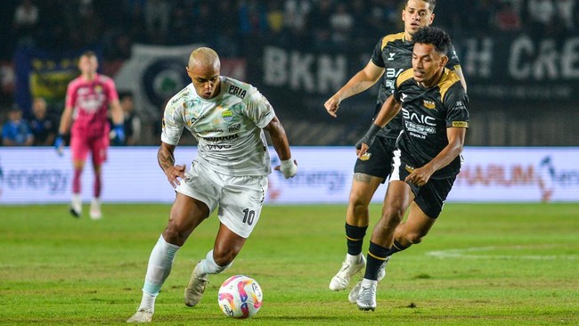 Jadwal Siaran Langsung Liga Indonesia All Star vs Dewa United Liga Indonesia All Star akan bertanding melawan Dewa United FC untuk perebutan tempat ketiga Piala Presiden 2025. Simak jadwal siaran langsungnya.