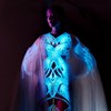 Iris Van Herpen Rilis 'Gaun Hidup' dari Alga yang Bercahaya di Paris Couture Week 2025
