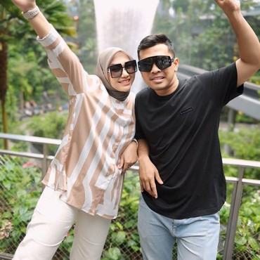 Dulu Nyaris Cerai, Ini 7 Potret Harmonis Putra Siregar & Septia 9 Tahun Menikah