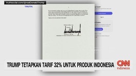 VIDEO: Trump Tetapkan Tarif 32% untuk Produk Indonesia