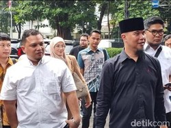 April Mei Juni Juli, Dhani Lagi Dhani Lagi
