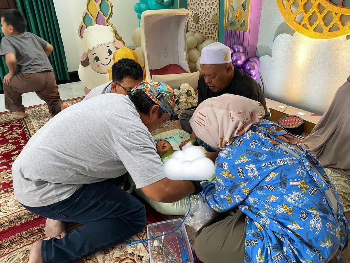 Akikah Anak Ketiga Ustaz Abdul Somad