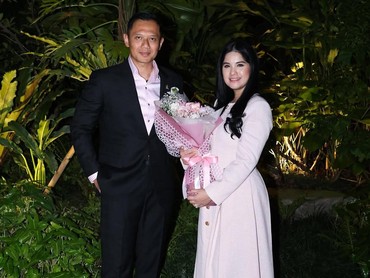img-title AHY dan Annisa Rayakan Ultah Pernikahan: 20 Tahun Cinta & Kebersamaan