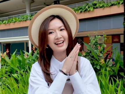 Asty Ananta Kini Sibuk Berbisnis Tomat Korea, Intip 5 Potret Terbarunya