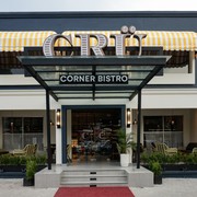 Hangat dan Homey, CRU Corner Bistro Hadir di Kemang