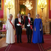 Regal! Intip Penampilan Kompak Ratu Camilla, Kate Middleton, dan Brigitte Macron di State Banquet
