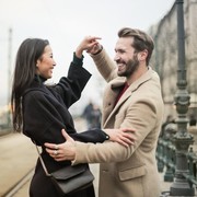 Meskipun Tidak Mudah Jatuh Cinta, 5 Zodiak Ini Dikenal dengan Kesetiaan yang Luar Biasa!