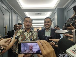 Video: Mensesneg Luruskan Kabar Prabowo Tugaskan Gibran Berkantor di Papua