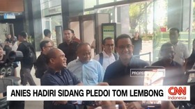 VIDEO: Anies Baswedan Hadiri Sidang Pledoi Tom Lembong