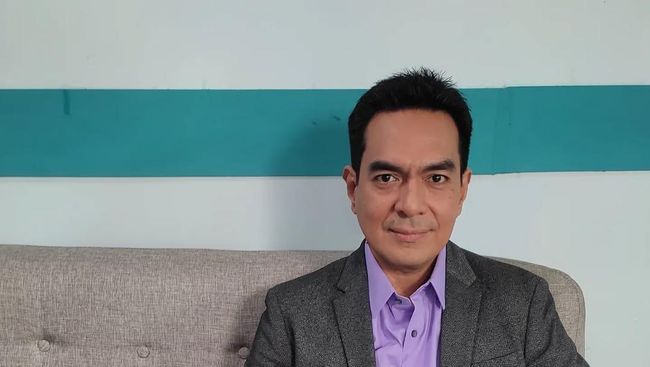 Dulu Dikenal Bad Boy, Kini Raynold Surbakti Rajin Bimbing Rohani