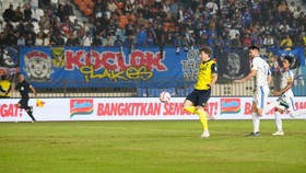 Kronologi Romeny Cedera Usai Ditekel Brutal Paulinho di Piala Presiden