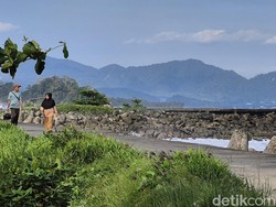 3 Perahu Asep Rusak Saat Dermaga Pajagan Tak Kunjung Tuntas