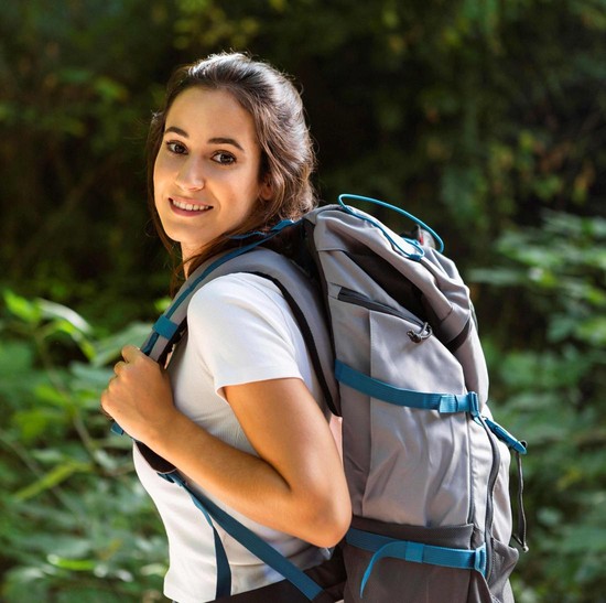 Pemula Wajib Tahu! Simak Tips Hiking Aman Sebelum Naik Gunung Pertama Kali