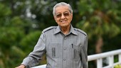 Mahathir Mohamad Dilarikan ke RS usai Rayakan Ultah ke-100