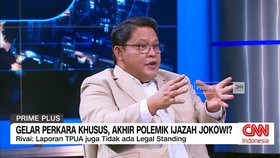VIDEO: Kuasa Hukum Jokowi Pertanyakan Legal Standing Laporan TPUA