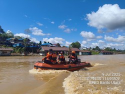 2 Penumpang Perahu Ditabrak Tongkang di Barito Utara Tewas, 1 Masih Dicari