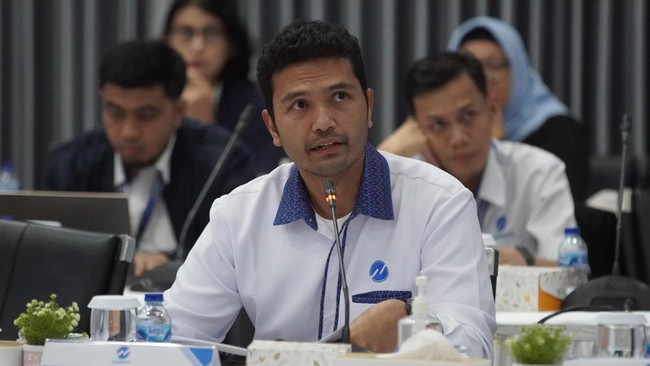 Transjakarta berkomitmen menghadirkan layanan transportasi publik modern dengan adopsi AI seperti di aplikasi  TJ:Transjakarta yang mempermudah pelanggan.