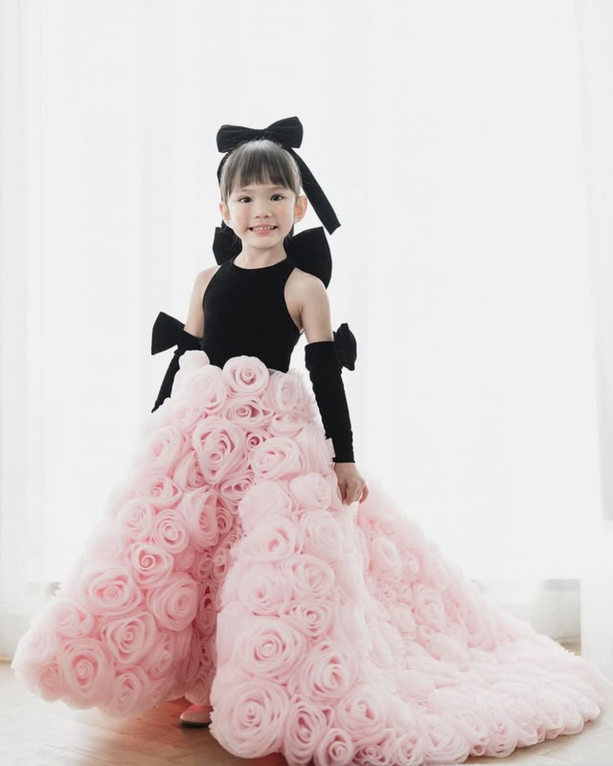 5 Potret Claire Anak Shandy Aulia Semakin Cantik Seperti Sang Bunda