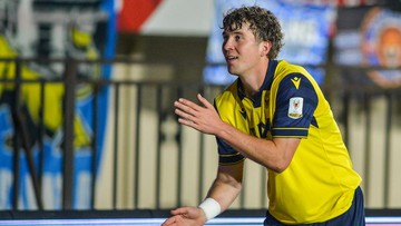 Berita Panas dari Dunia Sport CNN : FOTO: Aura Farming Ole Romeny, Oxford United ke Final