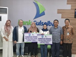 Bank Sulselbar Beri Reward ke 2 Agen Laku Pandai Berprestasi di Bulukumba