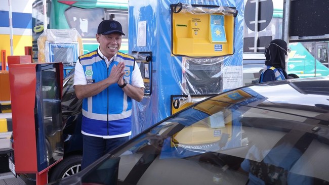 PT Jasa Marga memberikan diskon 20% tarif tol di 12 ruas strategis dari 11-13 Juli 2025, untuk meringankan beban masyarakat dan mendukung mobilitas ekonomi.