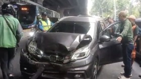 Kecelakaan Beruntun di Utan Kayu Jaktim Libatkan 7 Kendaraan