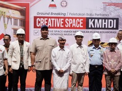 KMHDI Groundbreaking Creative Space Bersama Menpora dan Raffi Ahmad