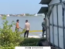 Geger Mayat Pria Tanpa Busana Ditemukan Mengambang di Sawah Demak