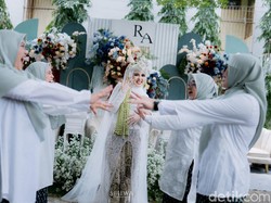 Tren Wedding Content Creator, Pengantin Bisa Update Medsos Real Time