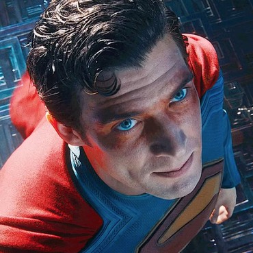 Miris! Gaji Superman Ternyata Lebih Kecil dari Lex Luthor