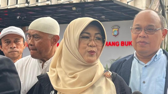 Dokter Tifa mengaku tak menjawab 68 pertanyaan polisi terkait ijazah Jokowi karena ijazah Presiden ke-7 RI itu tidak diperlihatkan.