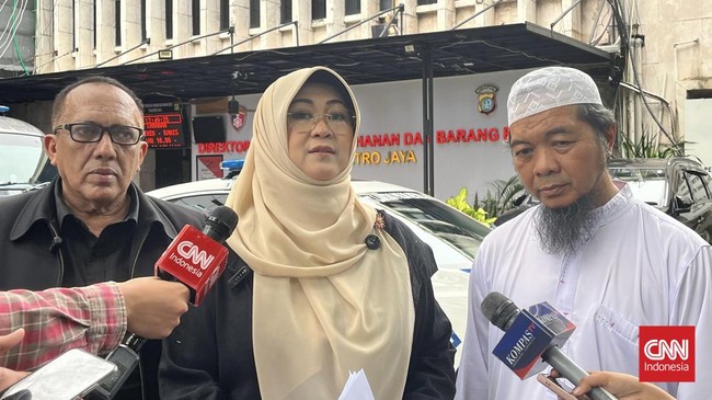 Kuasa hukum dokter Tifa meminta Presiden Prabowo dan Kapolri untuk memerintahkan Kapolda Metro Jaya menghentikan penyidikan perkara melalui penerbitan SP3