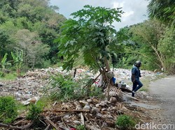 Warga Tolak Desa Wisata Kebon Ayu Jadi Tempat Pembuangan Sampah