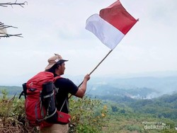 Libur Akhir Pekan, Saatnya Menjelajahi Gunung Bulan-bulan