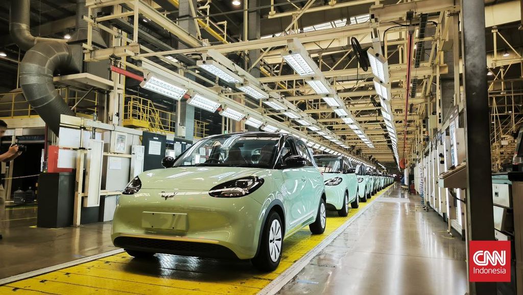 PPN DTP Disetop, Mobil Listrik CKD Diprediksi Naik 10 Persen Tahun Ini