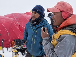 Belajar Cara Aman Mendaki dari Sherpa di Himalaya