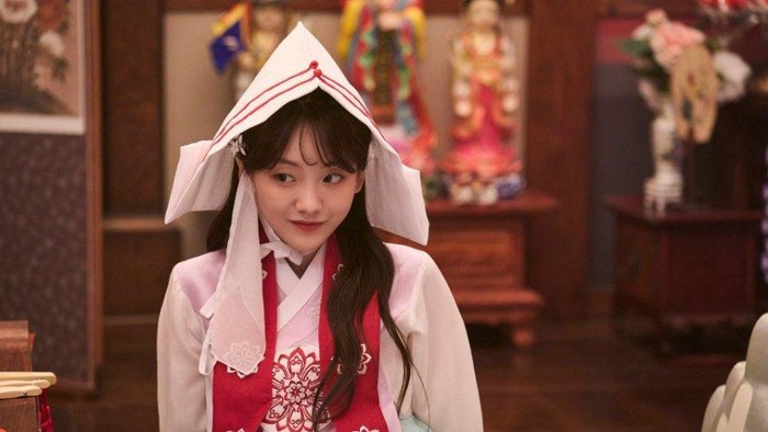 img-title Fakta Menarik Cho Yi Hyun, Aktris Muda yang Bintangi Drakor Head Over Heels