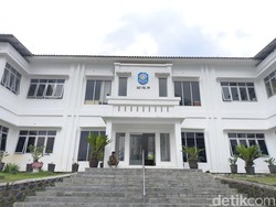 Gedung Satpol PP Kuningan, Baru Rasa Lama