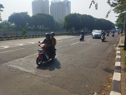 Warga Minta Jalan TB Simatupang Diperbaiki Tuntas: Jangan Asal Tambal