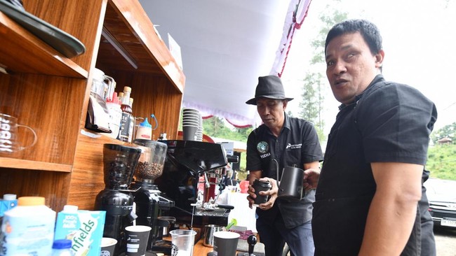 Pertamina dukung kemandirian ekonomi penyandang disabilitas melalui Difel Café di Denpasar, dikelola oleh disabilitas dengan pelatihan kewirausahaan.