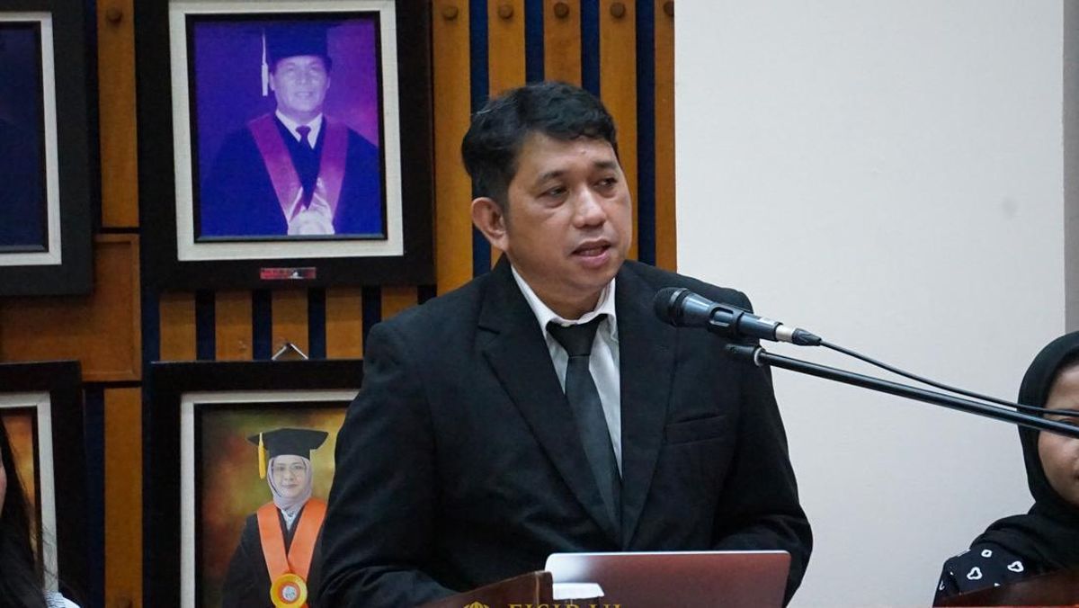 Praktisi Media Niki Charles Laoh Raih Doktor Komunikasi UI