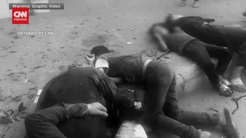 VIDEO: Horor Serangan Israel ke Anak-anak Gaza saat Antre di Klinik