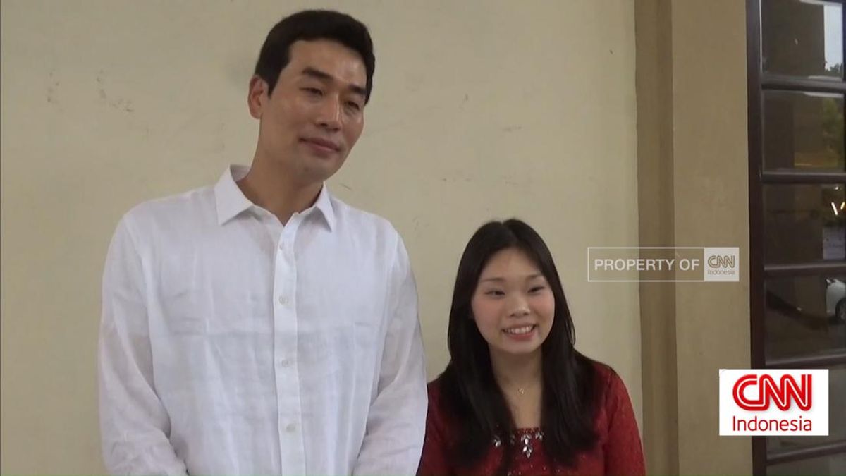 VIDEO: Pelatih Red Sparks Jadi Buruan Foto Emak-Emak