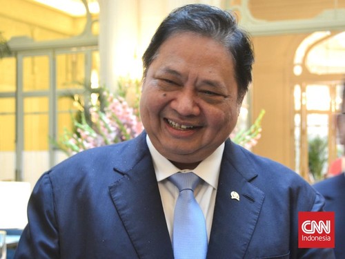 Airlangga Setop Insentif Mobil Listrik, Dialihkan ke Mobil Nasional