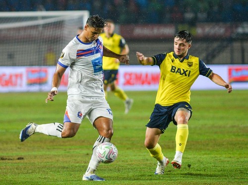 Port FC Juara Piala Presiden 2025, Libas Oxford United 2-1