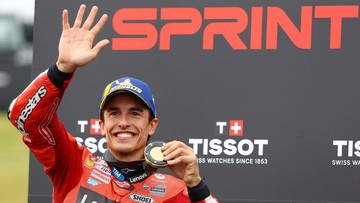 Berita Olahraga Terkini CNN Sport : FOTO: Senyum Marquez Pecahkan Rekor di Sprint Race MotoGP Jerman