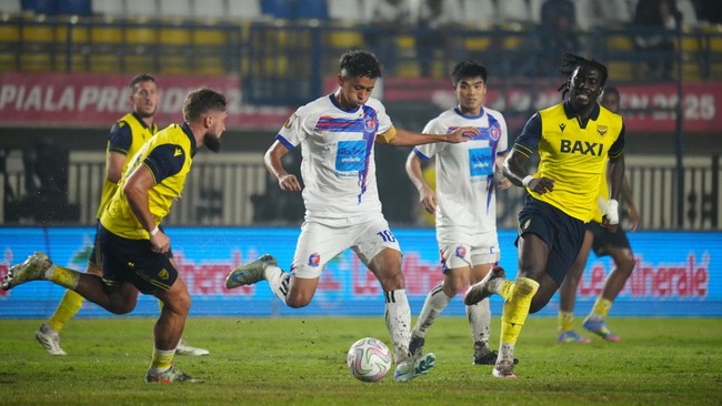 Kapten Port FC Bordin Phala terpilih sebagai pemain terbaik turnamen Piala Presiden 2025. Berikut daftar lengkap penghargaan Piala Presiden 2025.