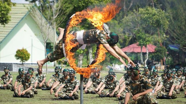 Lantaran termasuk dalam unsur pertahanan negara, banyak yang penasaran dengan sistem kepangkatan Komcad. Apakah personel Komcad bisa naik pangkat?