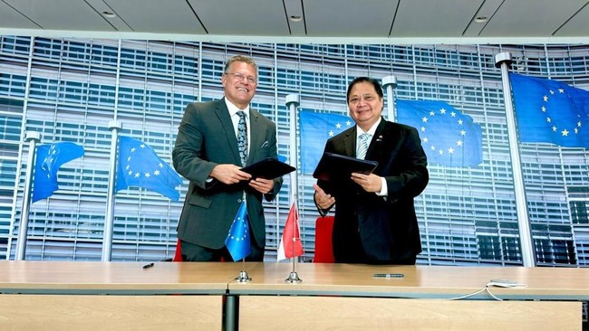 Presiden Prabowo bertemu Ursula von der Leyen di Brussel, menandai kesepakatan strategis Indonesia-Uni Eropa untuk IEU-CEPA memperkuat perdagangan & investasi.