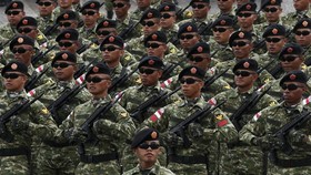 FOTO: Penampilan Gagah Defile TNI di Bastille Day Prancis